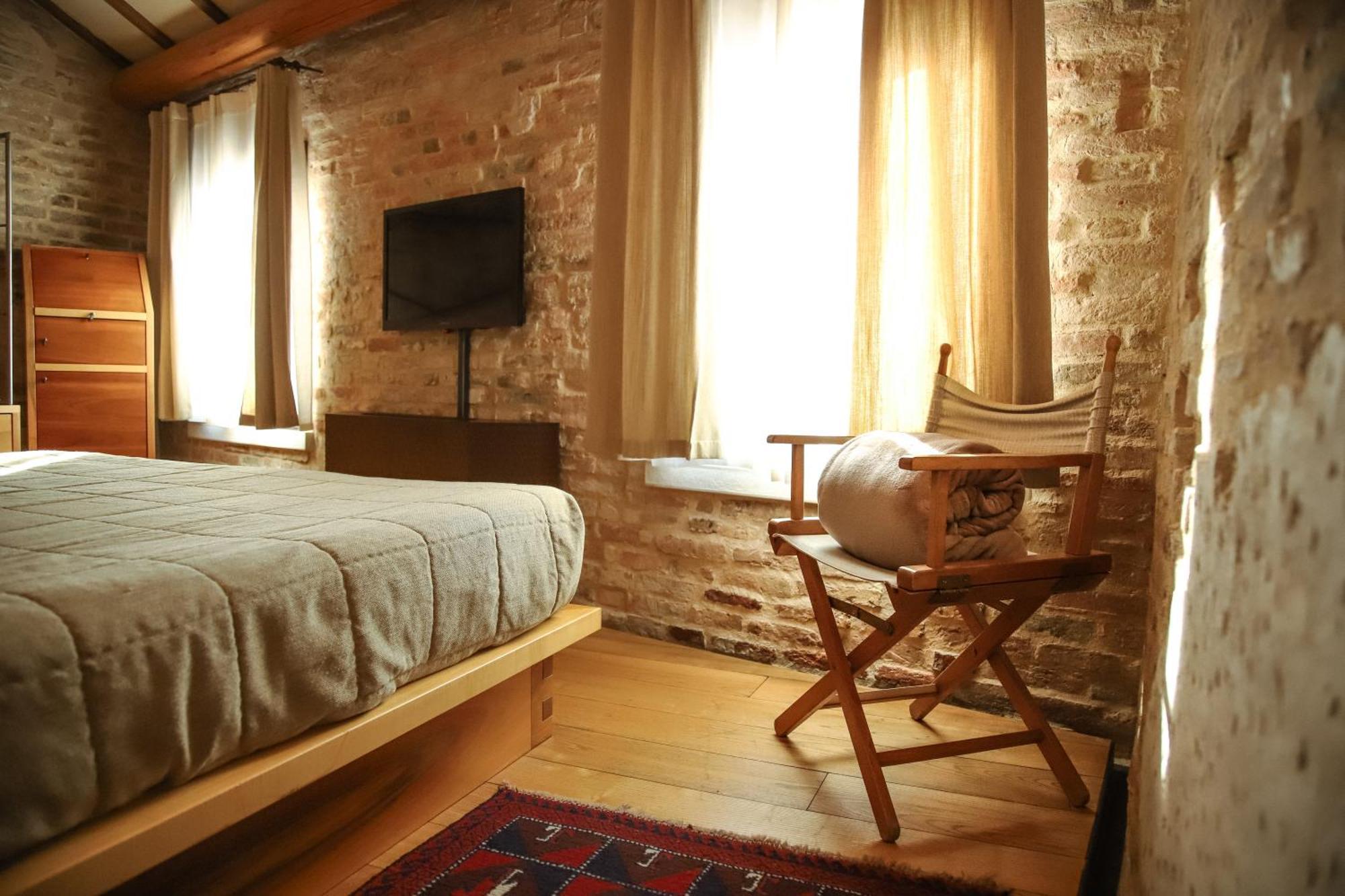 Ponte Dante Bed & Breakfast